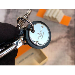 Replica Louis Vuitton Black Silver Round LV Key Holder Charm