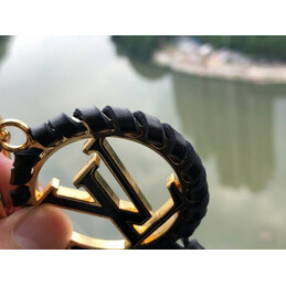 Replica Louis Vuitton Black Gold Round LV Key Holder Charm