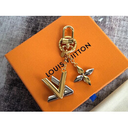 Replica Louis Vuitton Gold LV Initials Monogram Flower Key Holder Charm