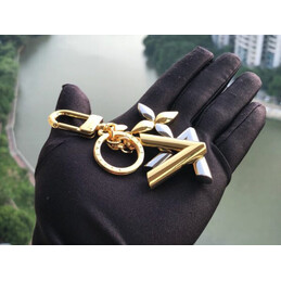 Replica Louis Vuitton Gold LV Initials Monogram Flower Key Holder Charm