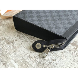 Replica Louis Vuitton Damier Graphite Pochette Voyage MM Zip Pouch