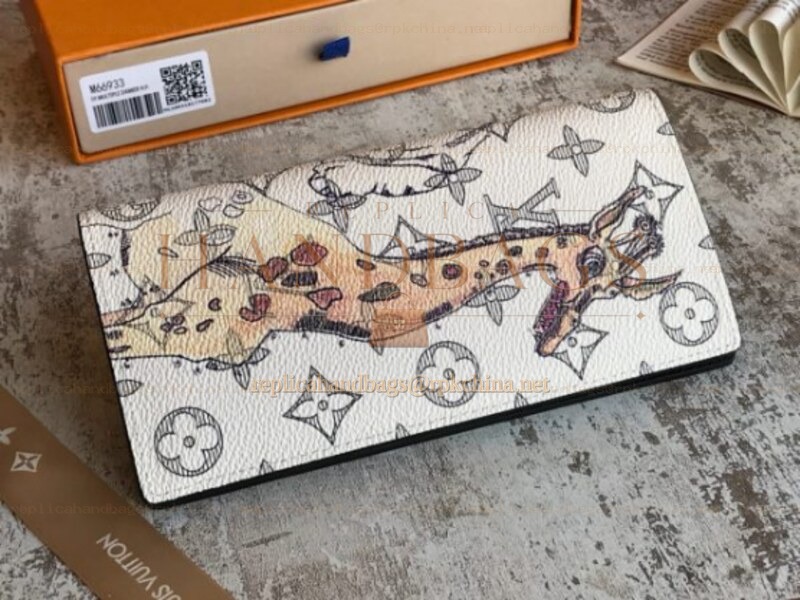 Replica Louis Vuitton White Monogram Giraffe Brazza Wallet