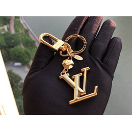 Replica Louis Vuitton Gold LV Initials Key Holder Charm