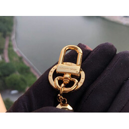 Replica Louis Vuitton Gold LV Initials Key Holder Charm