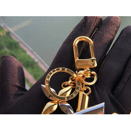 Replica Louis Vuitton Gold LV Initials Solid Flower Key Holder Charm