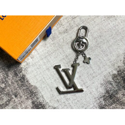 Replica Louis Vuitton Rose Gold LV Initials Key Holder Charm