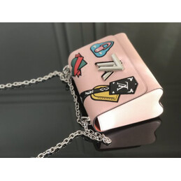 Replica Louis Vuitton Pale Pink Multicolor Patch Twist MM