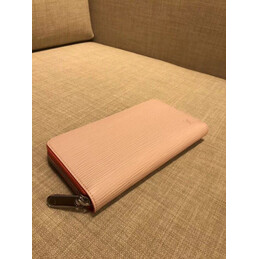 Replica Louis Vuitton Pale Pink Textured Zippy Wallet