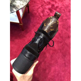 Replica Louis Vuitton Black Gold Laureate Desert Boots