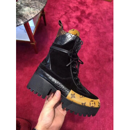 Replica Louis Vuitton Black Gold Laureate Desert Boots