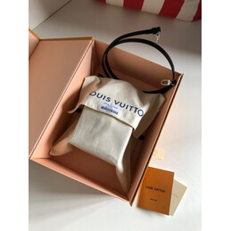 Replica Louis Vuitton Black Bleecker Box
