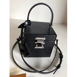 Replica Louis Vuitton Black Bleecker Box