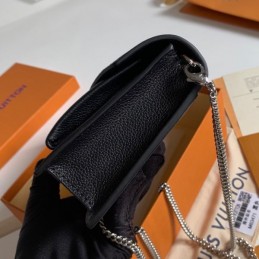 Replica Louis Vuitton Black MyLockme Chain Pochette