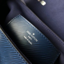 Replica Louis Vuitton Burgundy Navy Graphic Patch Twist MM