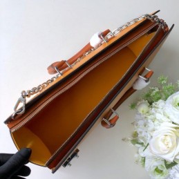 Replica Louis Vuitton Orange Textured Chain Sac Tricot