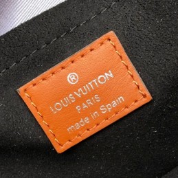 Replica Louis Vuitton Black Textured Chain Sac Tricot