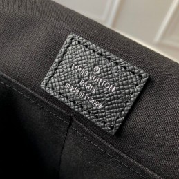 Replica Louis Vuitton White Damier Matchpoint Messenger - Style 2