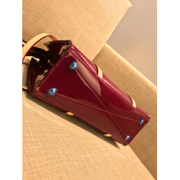 Replica Louis Vuitton Burgundy Patent Monogram Neo Triangle