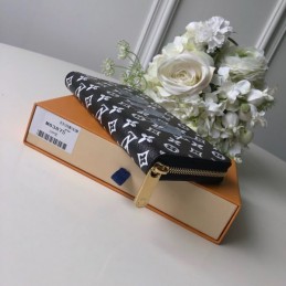 Replica Louis Vuitton Black White Monogram Character Zippy Wallet