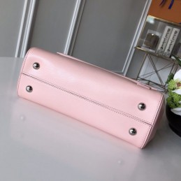 Replica Louis Vuitton Pale Pink Cluny MM