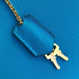 Replica Louis Vuitton Turquoise Milla MM