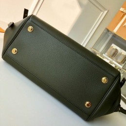 Replica Louis Vuitton Black Milla MM