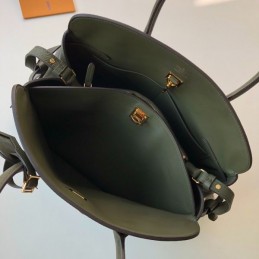 Replica Louis Vuitton Black Milla MM