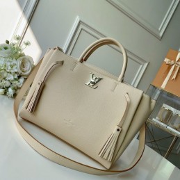 Replica Louis Vuitton Beige Lockmeto