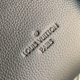 Replica Louis Vuitton Black Lockmeto