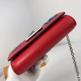 Replica Louis Vuitton Red Graphic Twist Chain Wallet