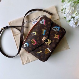 Replica Louis Vuitton Red Interior Metis Pochette