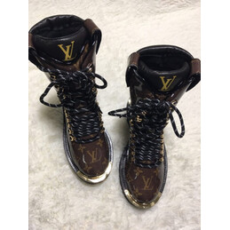 Replica Louis Vuitton Brown Monogram Outland Ankle Boots