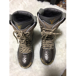 Replica Louis Vuitton Black Embossed Outland Ankle Boots
