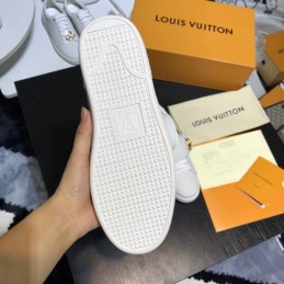 Replica Louis Vuitton White Gold Logo Low-Top Sneakers