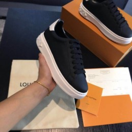 Replica Louis Vuitton Black White Low-Top Sneakers
