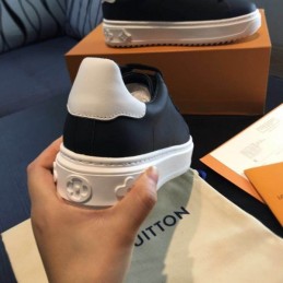 Replica Louis Vuitton Black White Low-Top Sneakers