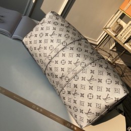 Replica Louis Vuitton White Monogram Keepall Bandouliere 45