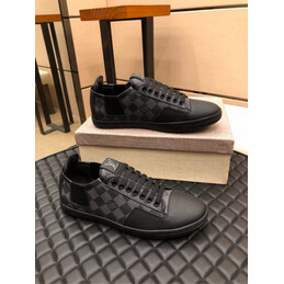 Replica Louis Vuitton Damier Graphite Low Top Sneakers