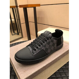 Replica Louis Vuitton Damier Graphite Low Top Sneakers