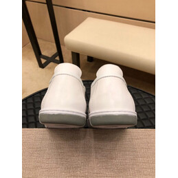 Replica Louis Vuitton White Smooth Leather Low Top Sneakers