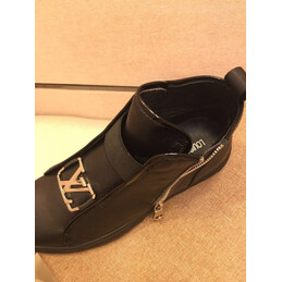 Replica Louis Vuitton Black Zip Ankle Boots