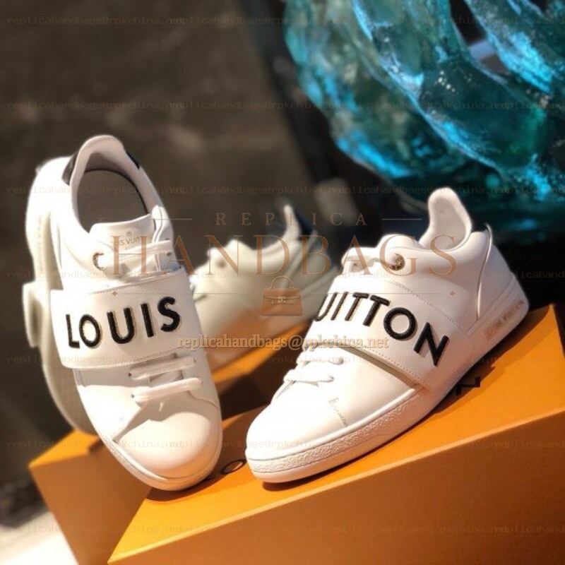 Replica Louis Vuitton White Black Letter Strap Low-Top Sneakers