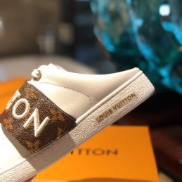 Replica Louis Vuitton White Brown Letter Strap Sneakers