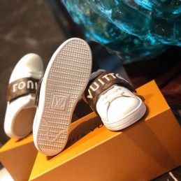 Replica Louis Vuitton White Brown Letter Strap Sneakers