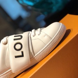 Replica Louis Vuitton White Black Letter Strap Sneakers