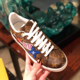 Replica Louis Vuitton Brown Monogram Multicolor Logo Sneakers