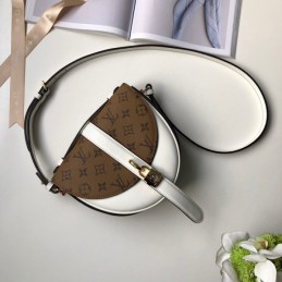 Replica Louis Vuitton White Gray Monogram Chantilly Lock