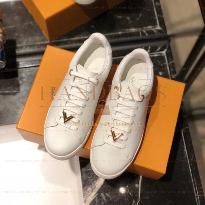 Replica Louis Vuitton White Gold-Tone Logo Sneakers