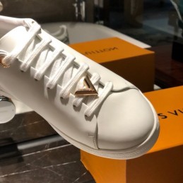 Replica Louis Vuitton White Gold-Tone Logo Sneakers