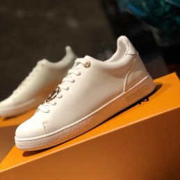 Replica Louis Vuitton White Gold-Tone Emblem Sneakers